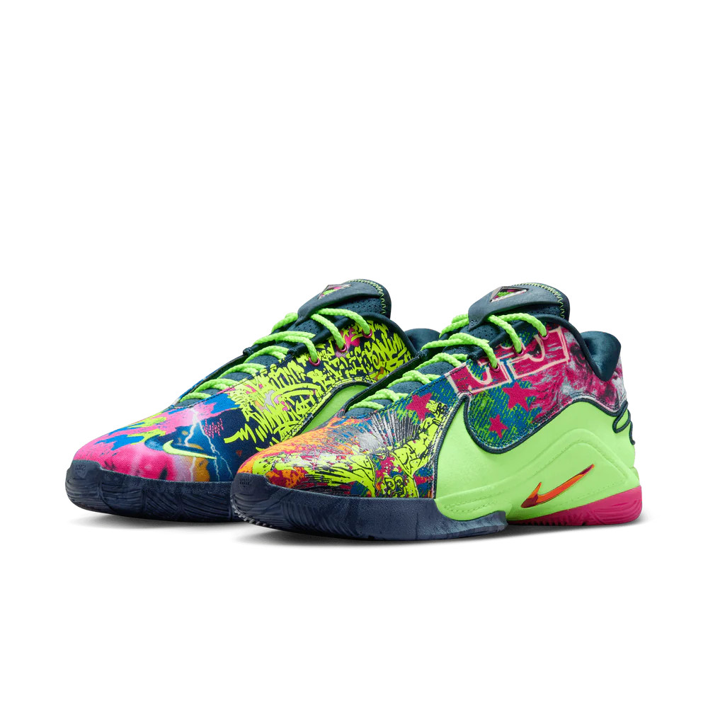 Кросівки Nike LEBRON XXII BW HV8451-400