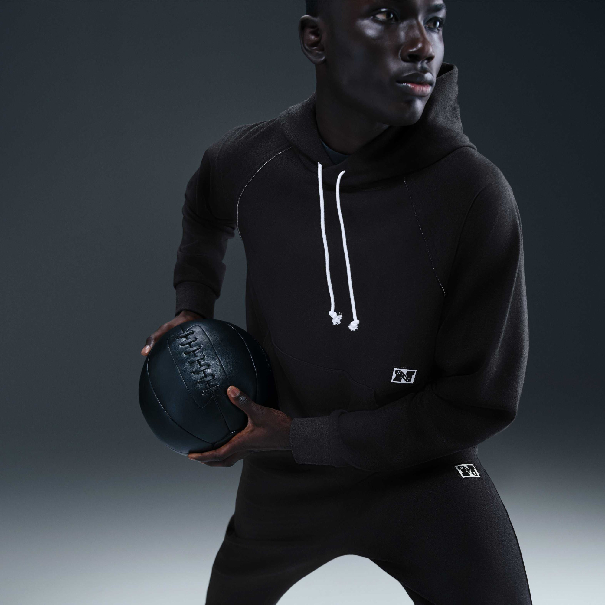Толстовка Nike M DF HERITAGE FLEECE TOP HV3785-010