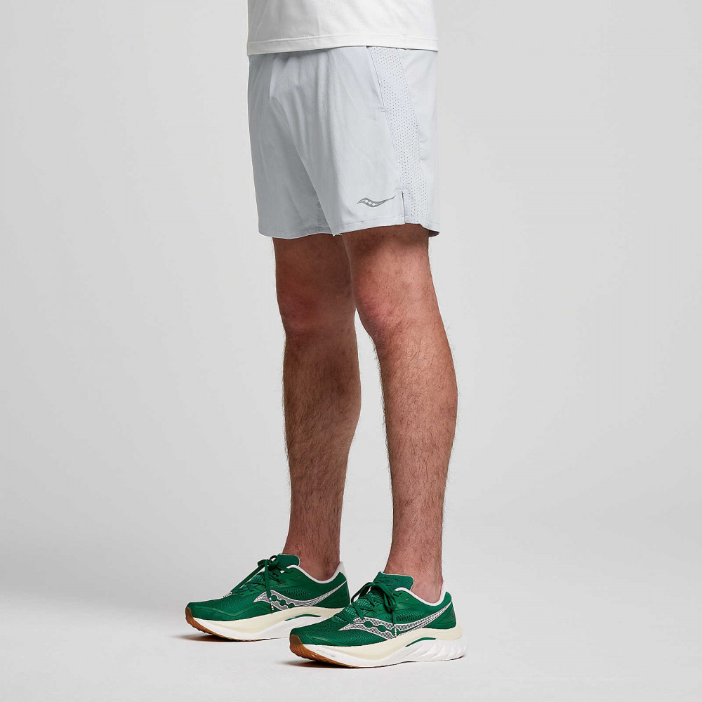 Шорти Saucony OUTPACE 5" SHORT SAM800328-GN