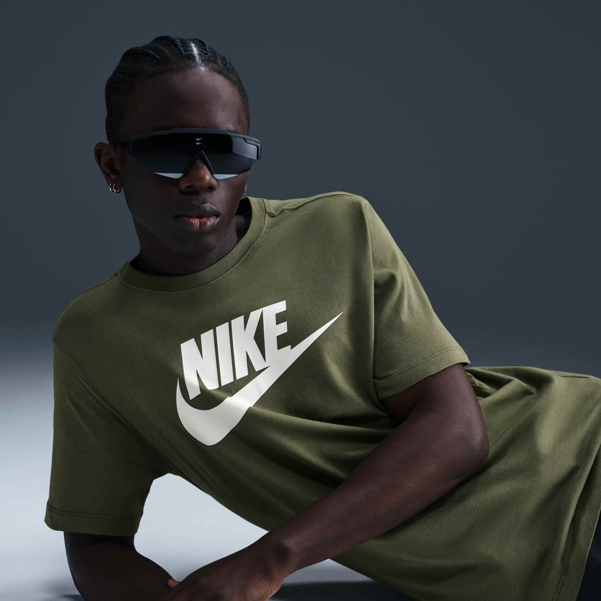 Футболка NIKE ICON FUTURA AR5004-222