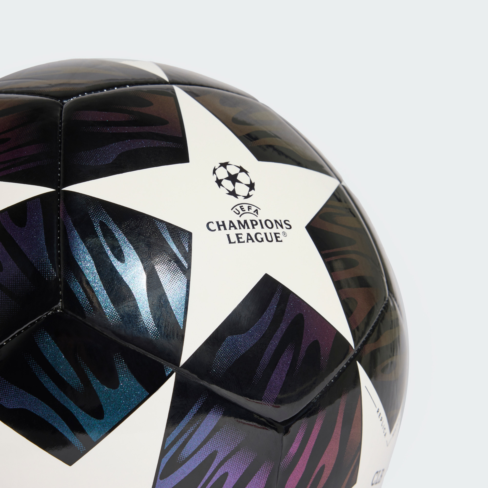 М'яч футбольний Adidas UCL Club 25/26 Budapest Final JX9091
