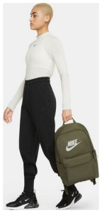 Рюкзак Nike NK HERITAGE BKPK 25L зелений Уні 43 х 30.5 х 15 см DC4244-222