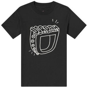 Футболка Jordan Artist Series By Mia Lee WomenS T-Shirt DQ4593-010