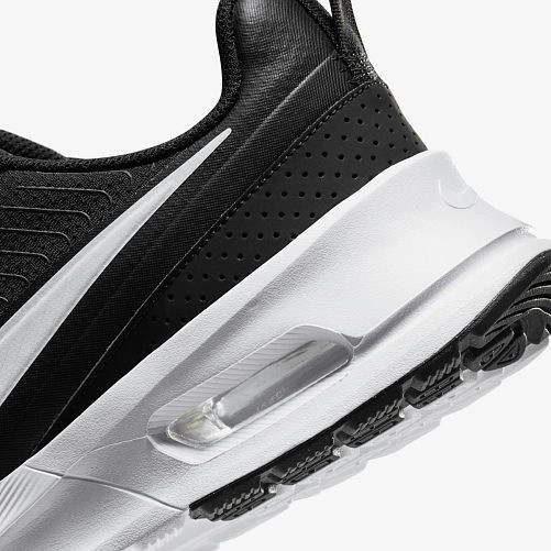 Кросівки Nike AIR MAX NUAXIS FD4329-001