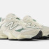 Кросівки чоловічі New Balance 9060 Grey U9060EEI 44 U9060EEI
