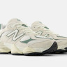 Кросівки чоловічі New Balance 9060 Grey U9060EEI 44 U9060EEI