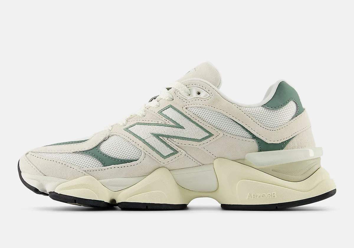 Кросівки чоловічі New Balance 9060 Grey U9060EEI 44 U9060EEI