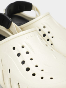 Крокси Crocs Echo Clog Bone/Blk 207937-2YJ