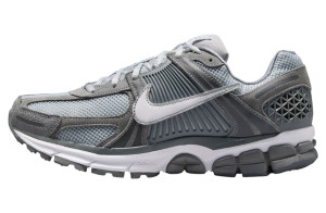 Кросівки Nike ZOOM VOMERO 5 HF1553-003