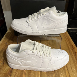 Air Jordan 1 low 553558-136