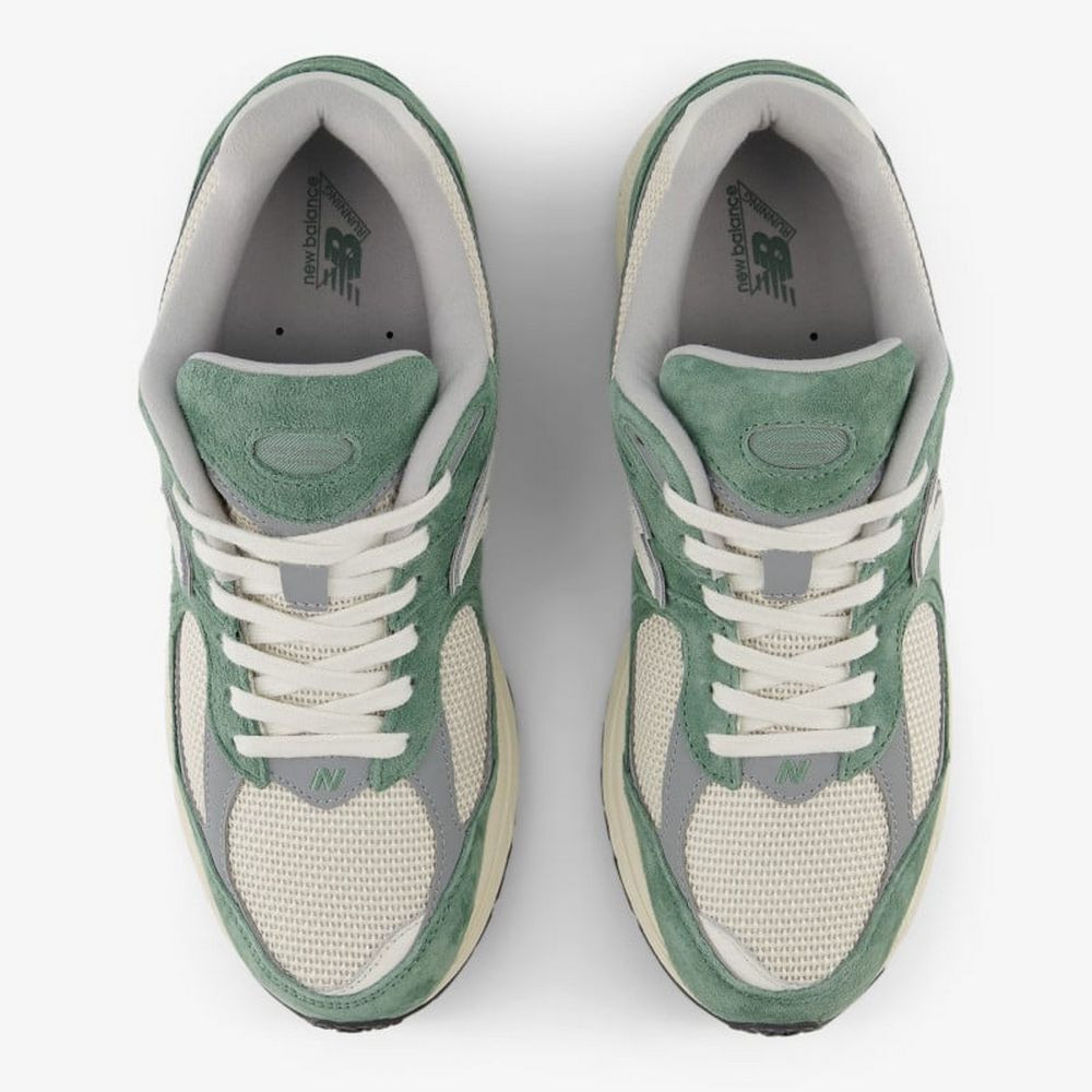 Кросівки New Balance 2002R U2002RRC