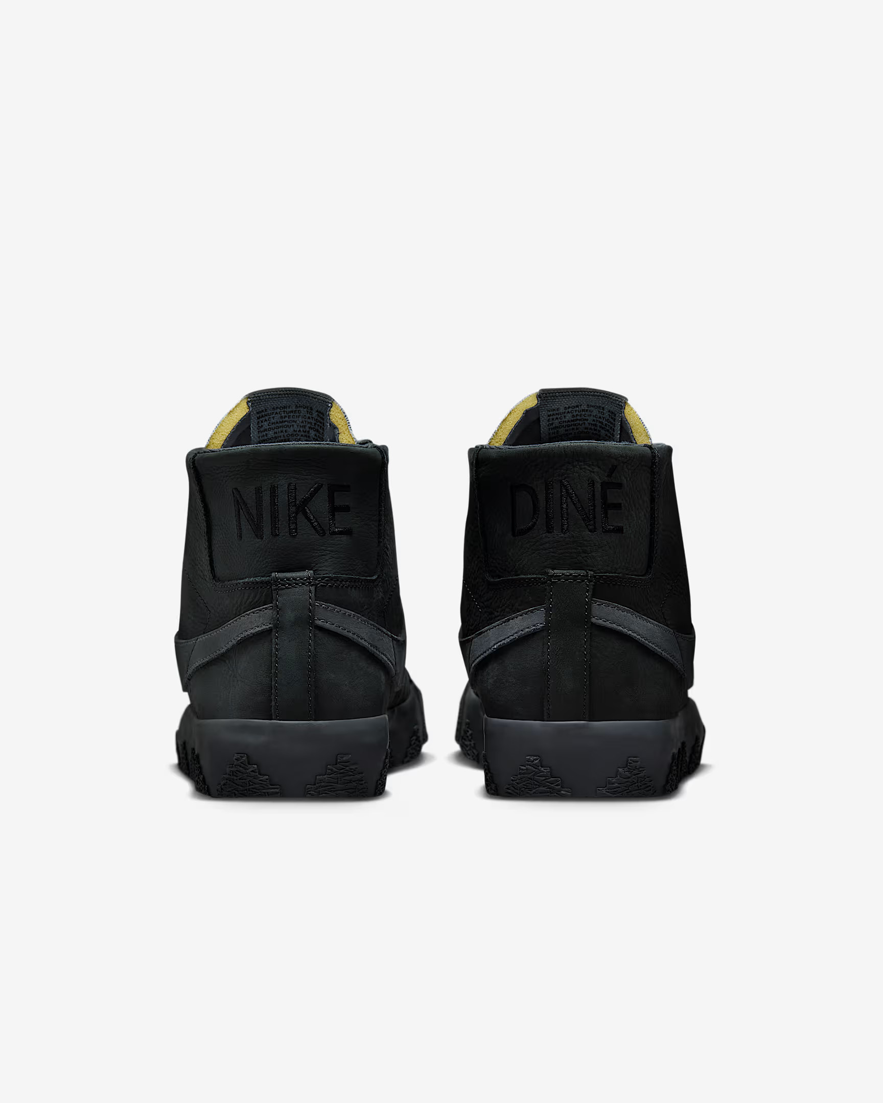 Кросівки NIKE ZOOM BLAZER MID QS FQ0792-001