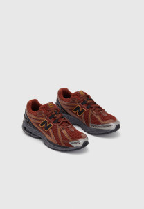 Кросівки чоловічі New Balance 1906R Trail Mix M1906RZA 42 M1906RZA