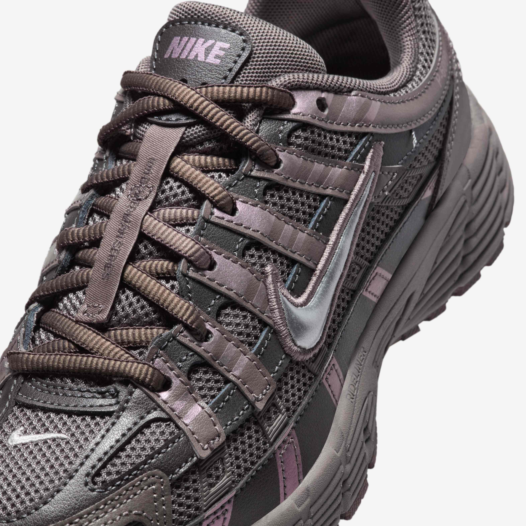 Кросівки Nike P-6000 (GS) HV5064-200