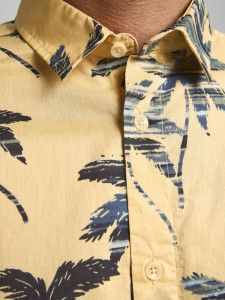 Сорочка JORHAZY SHIRT SS LTN 12187954 Sahara Sun Jack&Jones M Жовтий 12187954SAHARASUN