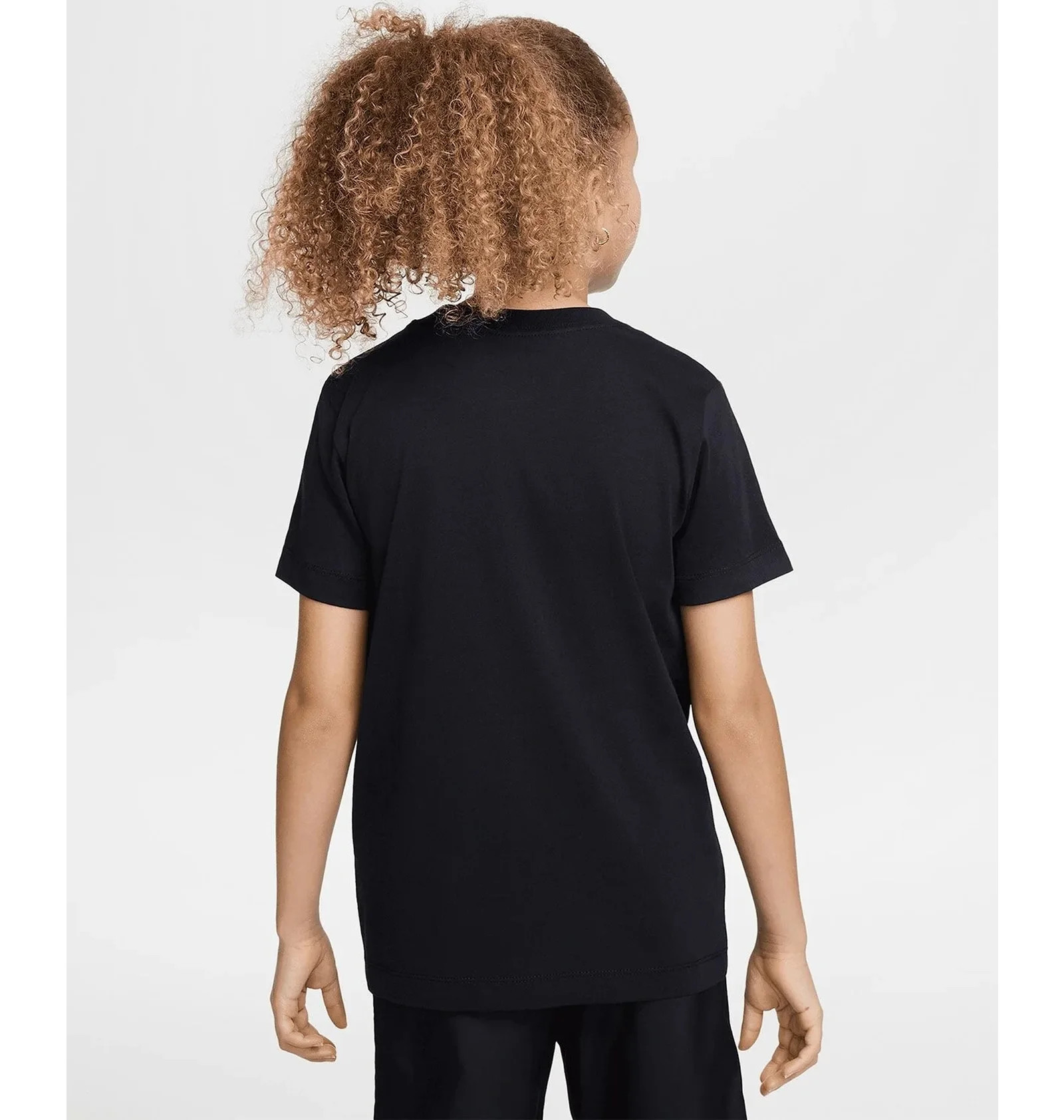 Футболка HM5662-010 Nike HM5662-010