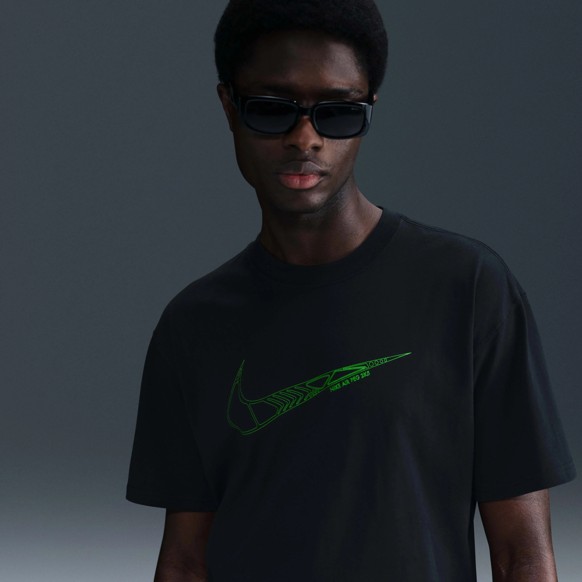 Футболка HJ0746-010 Nike HJ0746-010