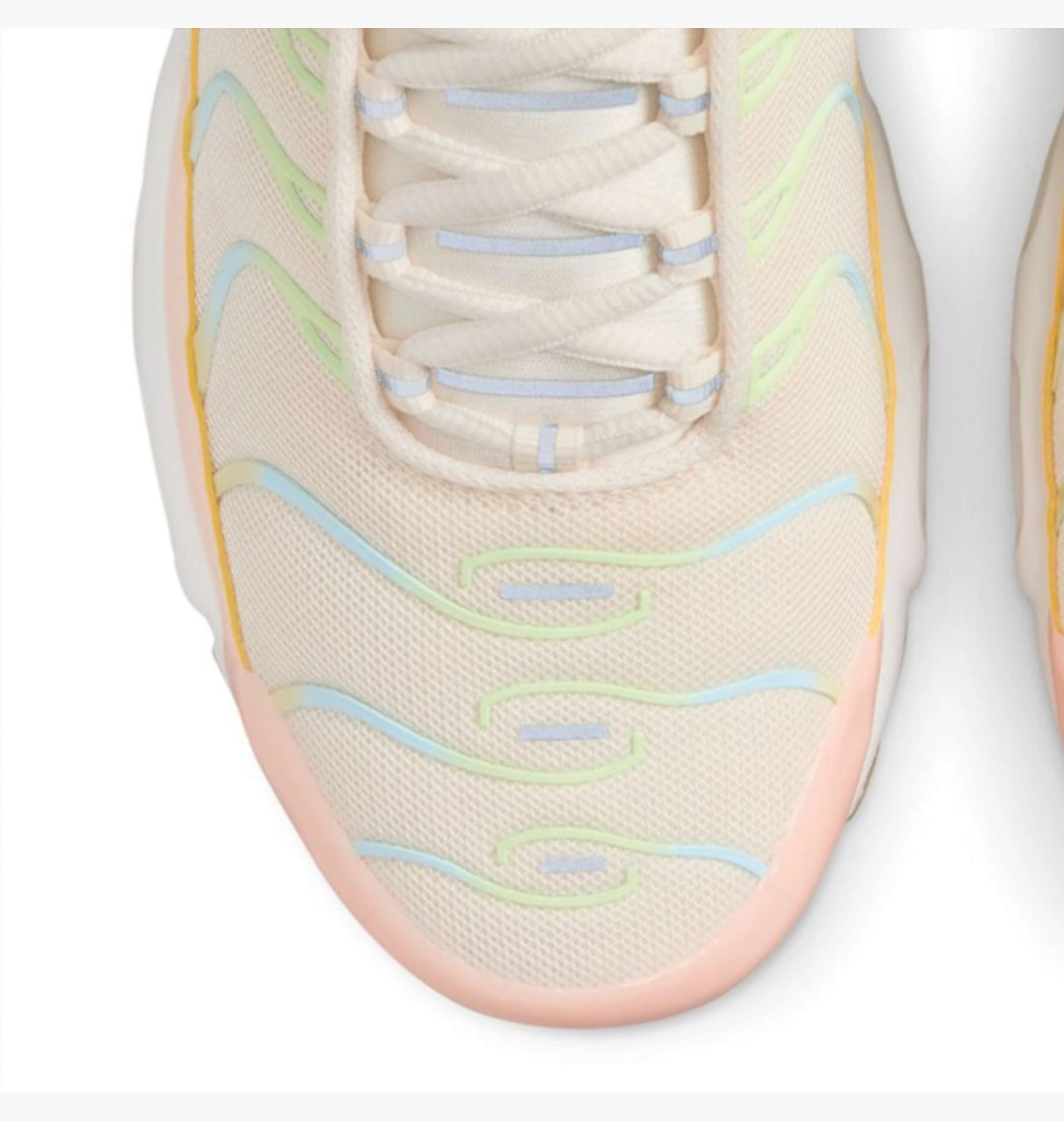Кросівки NIKE W AIR MAX PLUS DZ3671-800