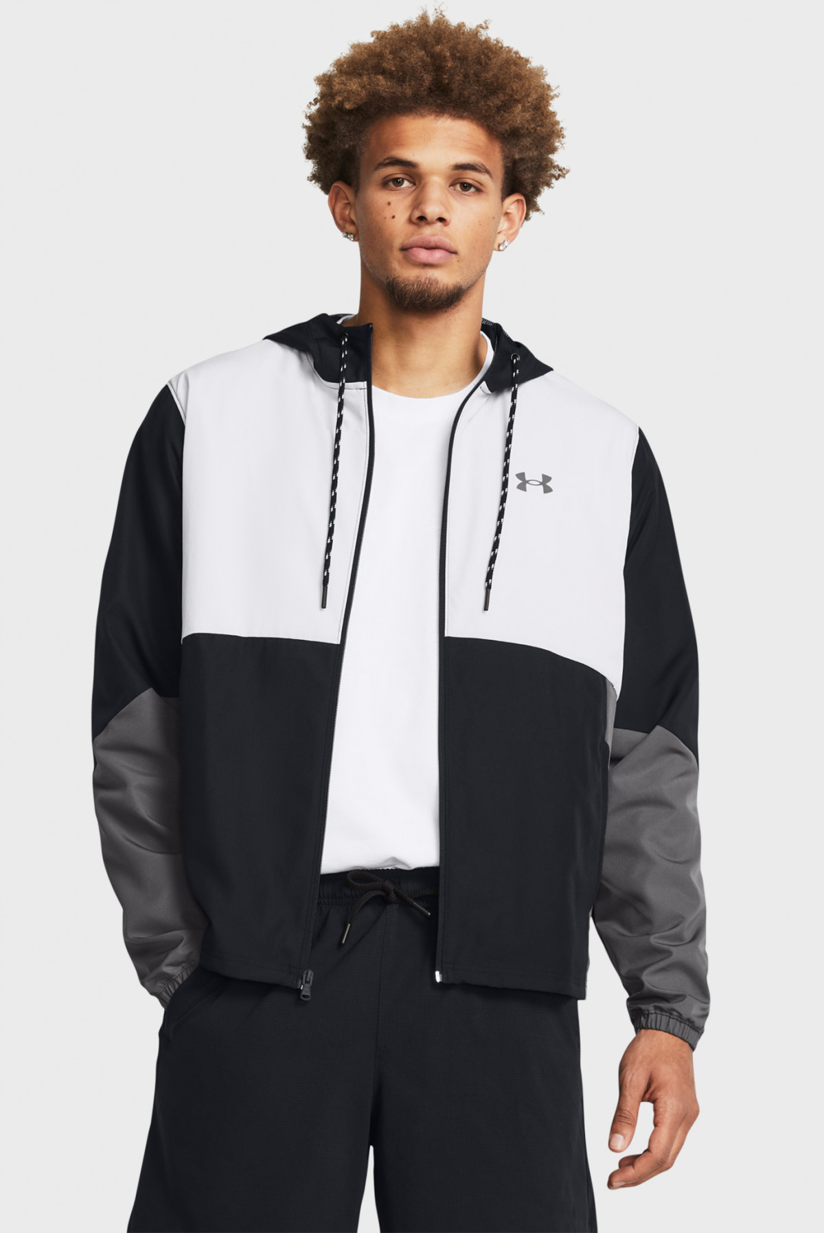 Вітровка UA Legacy Windbreaker 1382875-001 Under Armour 3XL Чорний 1382875-001