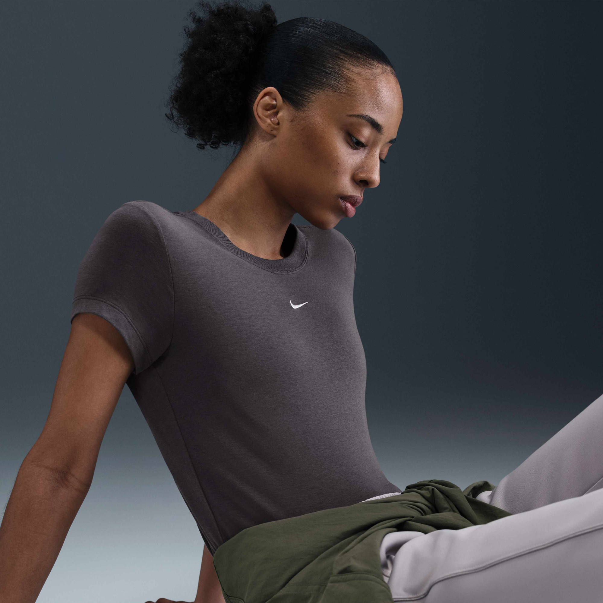 Футболка жіноча Nike Nk Chll Knt Grey FV5508-082