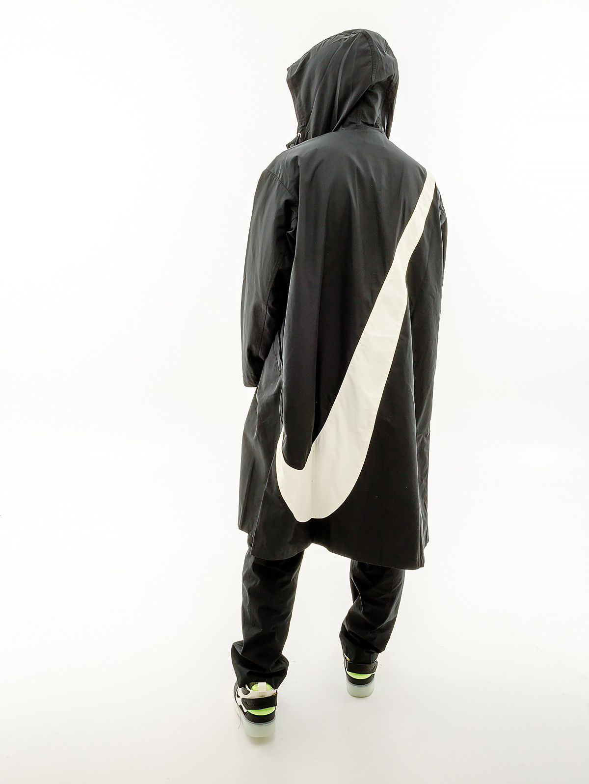 Куртка Nike SWOOSH PARKA FD2869-010