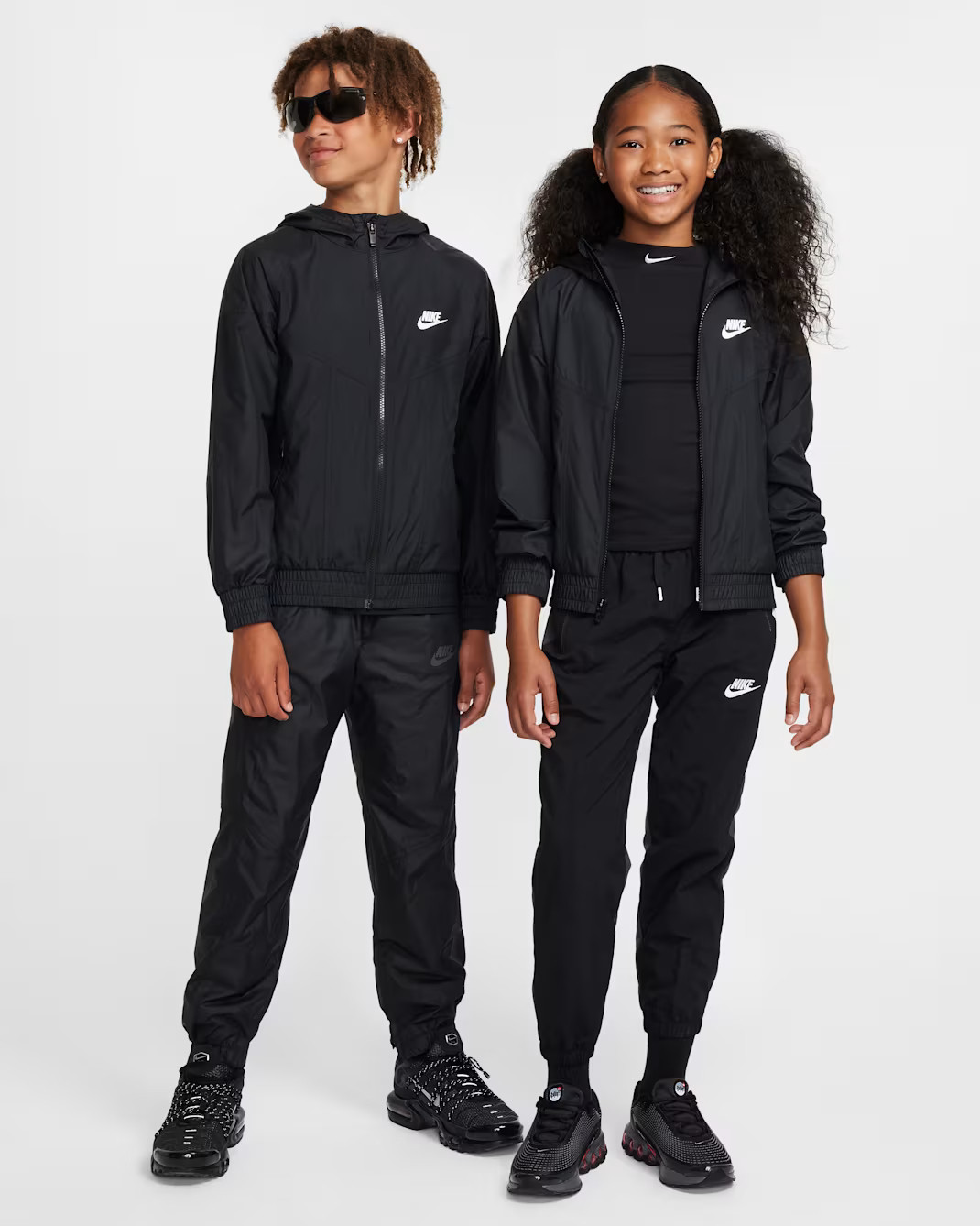 Вітровка FZ5516-010 Nike FZ5516-010
