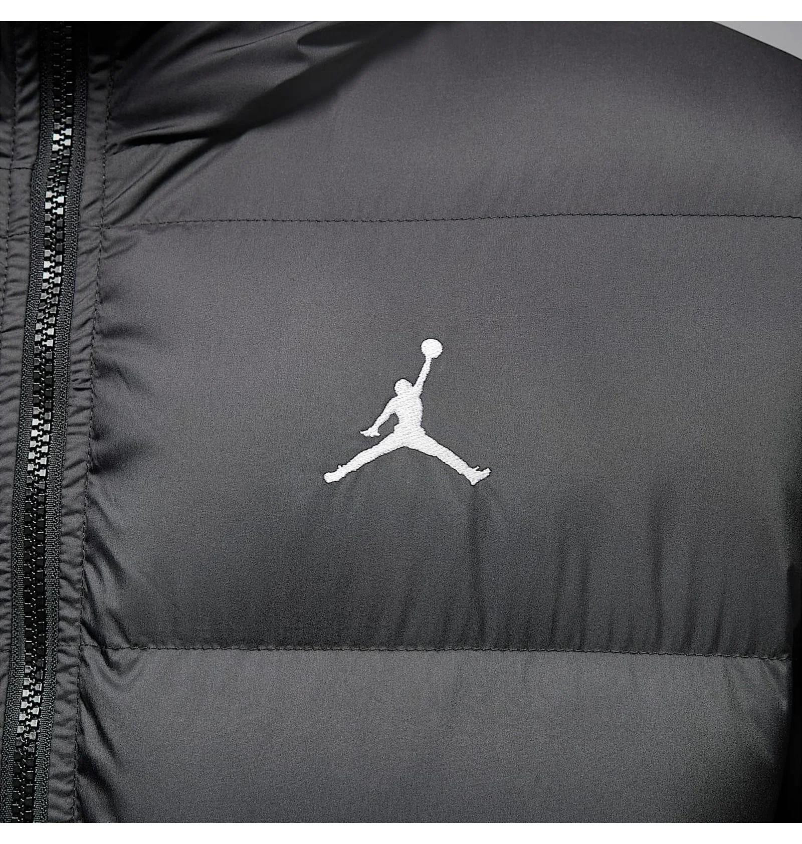 Куртка HV0532-010 Jordan HV0532-010