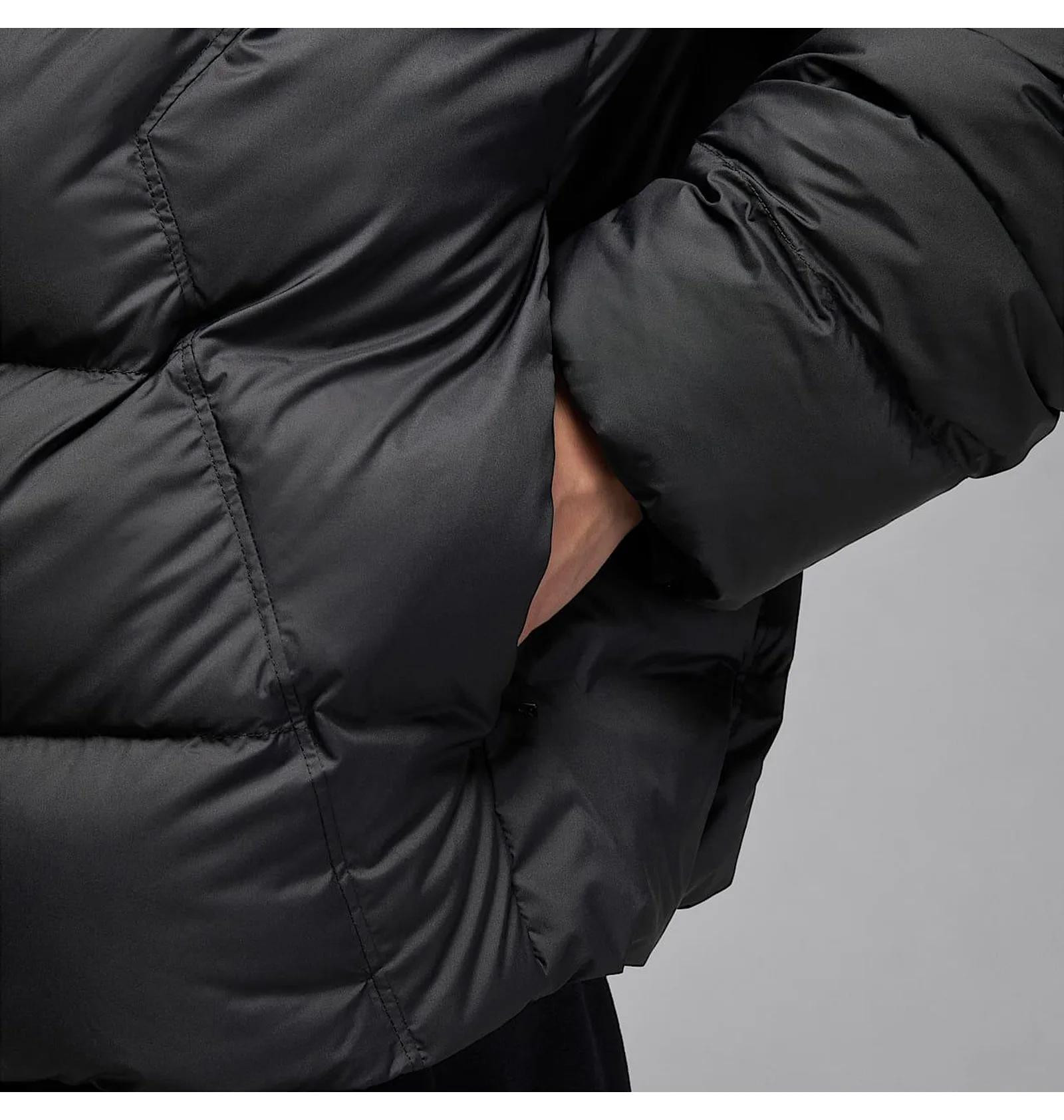 Куртка HV0532-010 Jordan HV0532-010