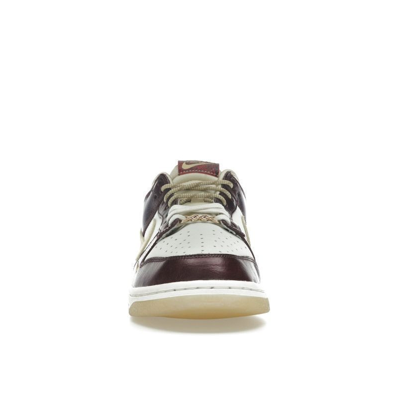 Кросівки Nike W DUNK LOW LX HV5991-171