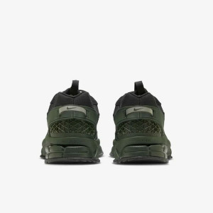 Кросівки Nike Zoom Vomero 5 Roam FV2295-300