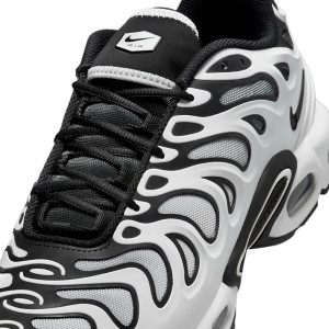 Кросівки NIKE AIR MAX PLUS DRIFT FD4290-101