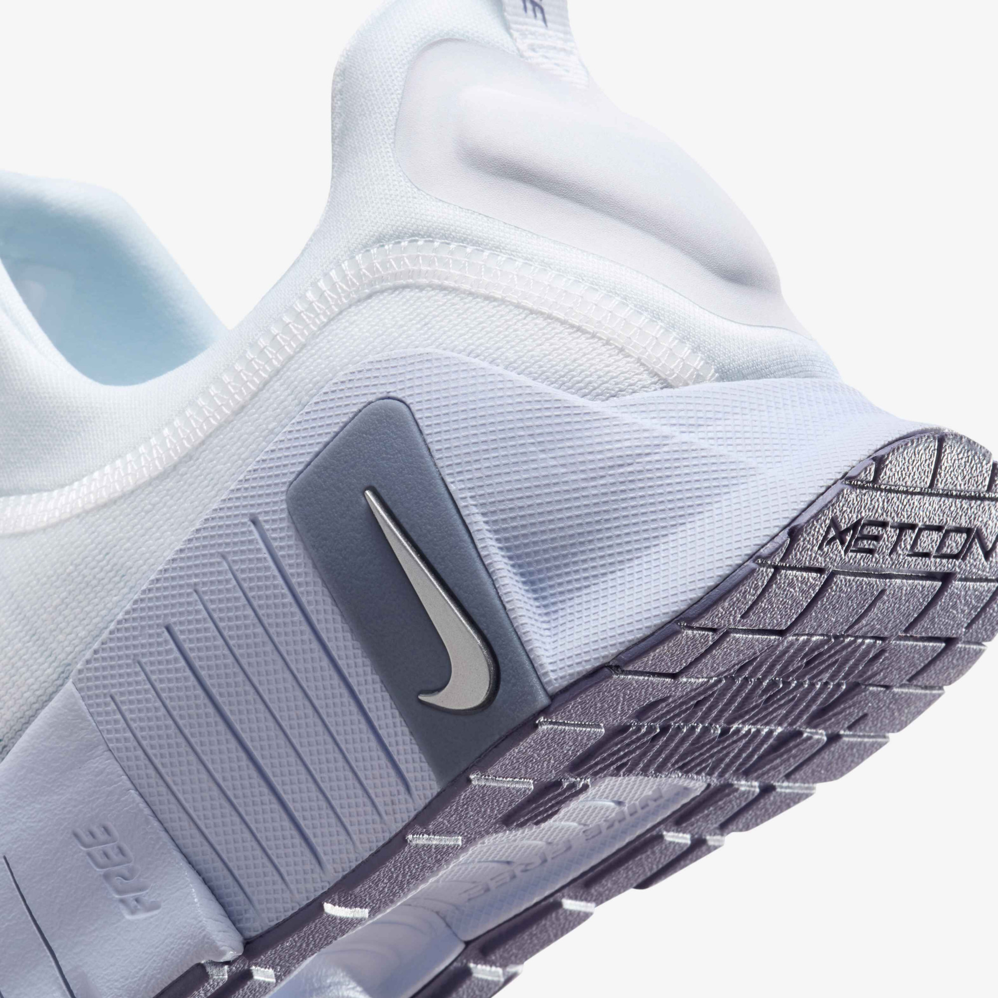 Кросівки Nike W FREE METCON 6 FJ7126-110