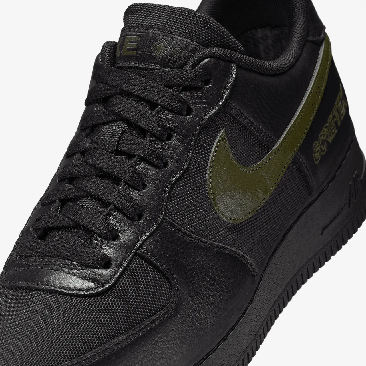 Кросівки Nike Air Force 1 GTX hv3959-010