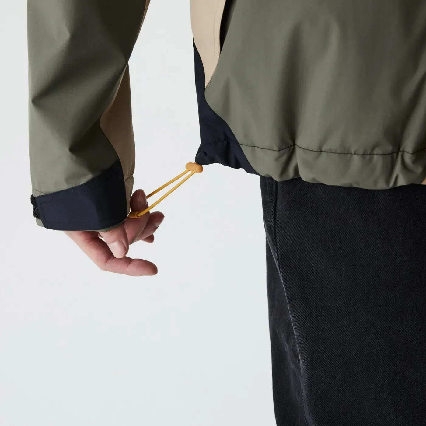 Куртка Insulution Jacket BH0098 00 JJK