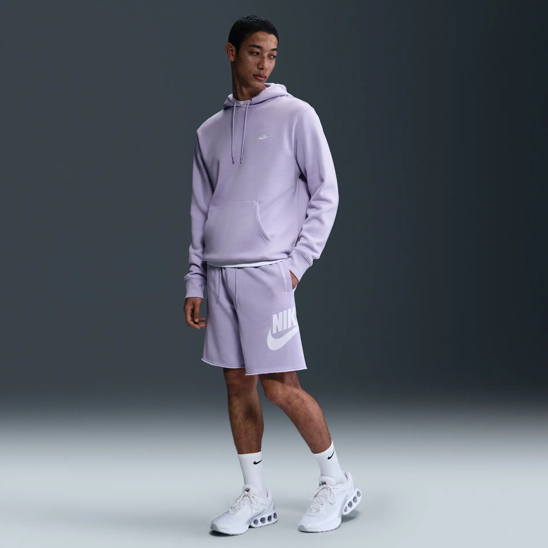 Шорти чоловічі Nike Club Alumni Violet FQ4950-515