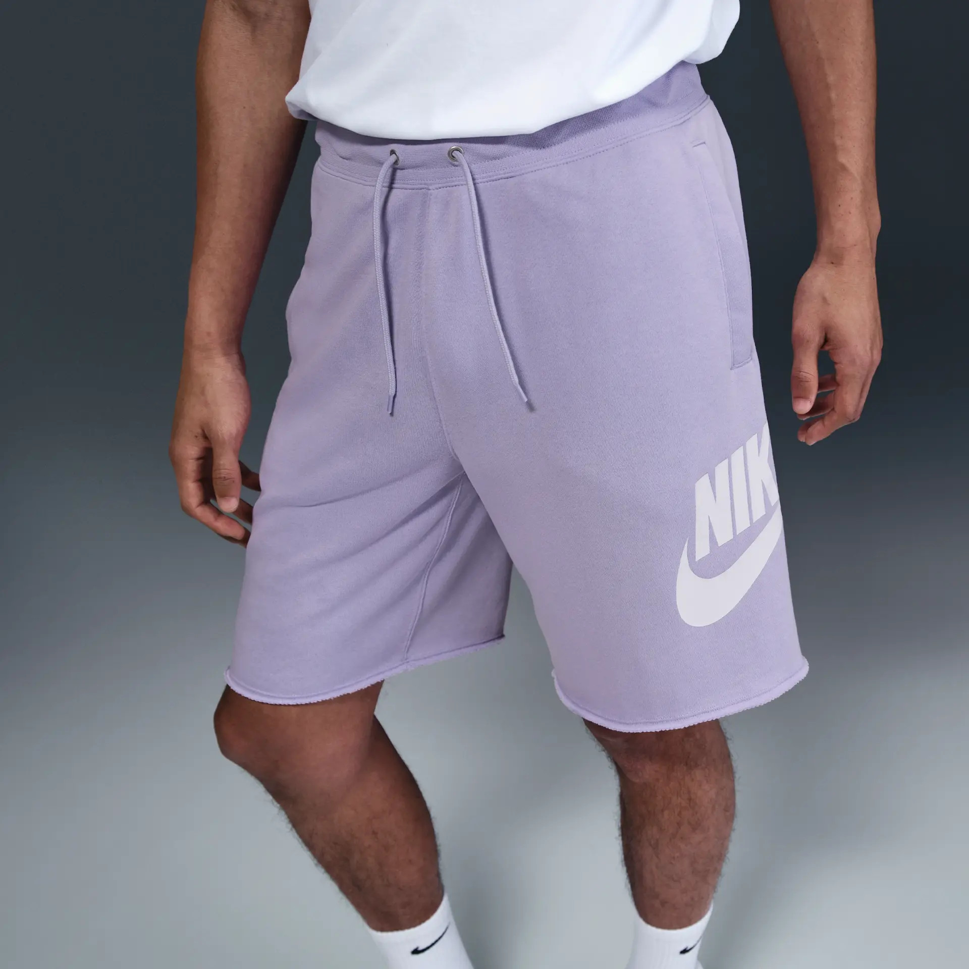 Шорти чоловічі Nike Club Alumni Violet FQ4950-515