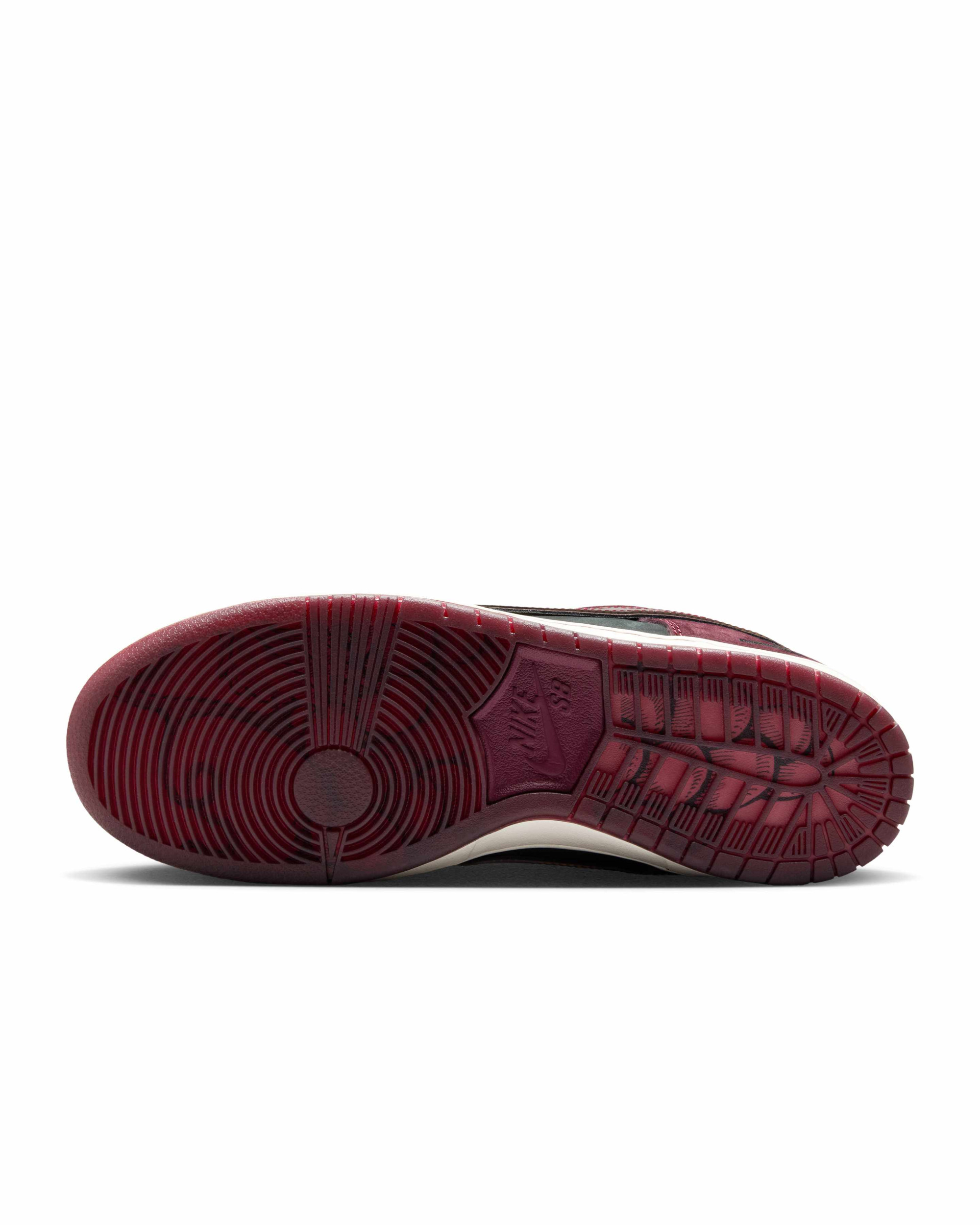 Кросівки W  Nike Dunk Low Pro SB QS 'Mahogany Dark Beetroot' FZ1289-200