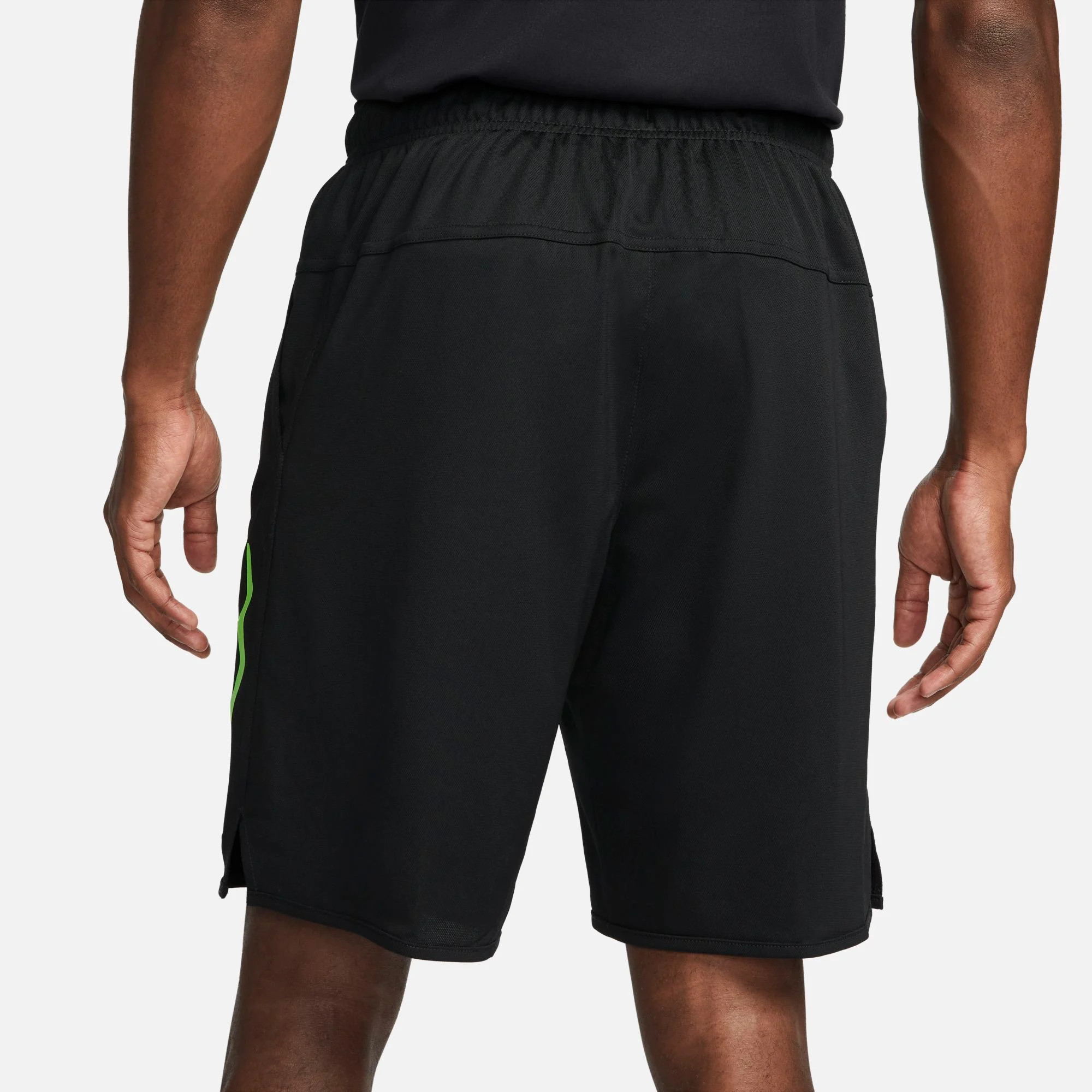 Шорти чоловічі Nike Dri-Fit Totally Studio 72 9Inch Fitness Shorts Black FB7948-010