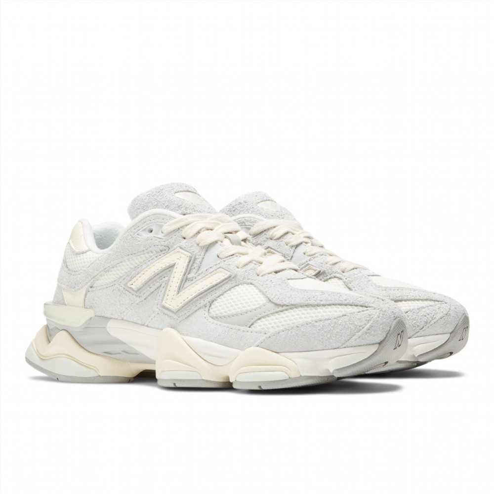 Кросівки жіночі New Balance 9060 Quartz Grey U9060HSA 38.5 U9060HSA