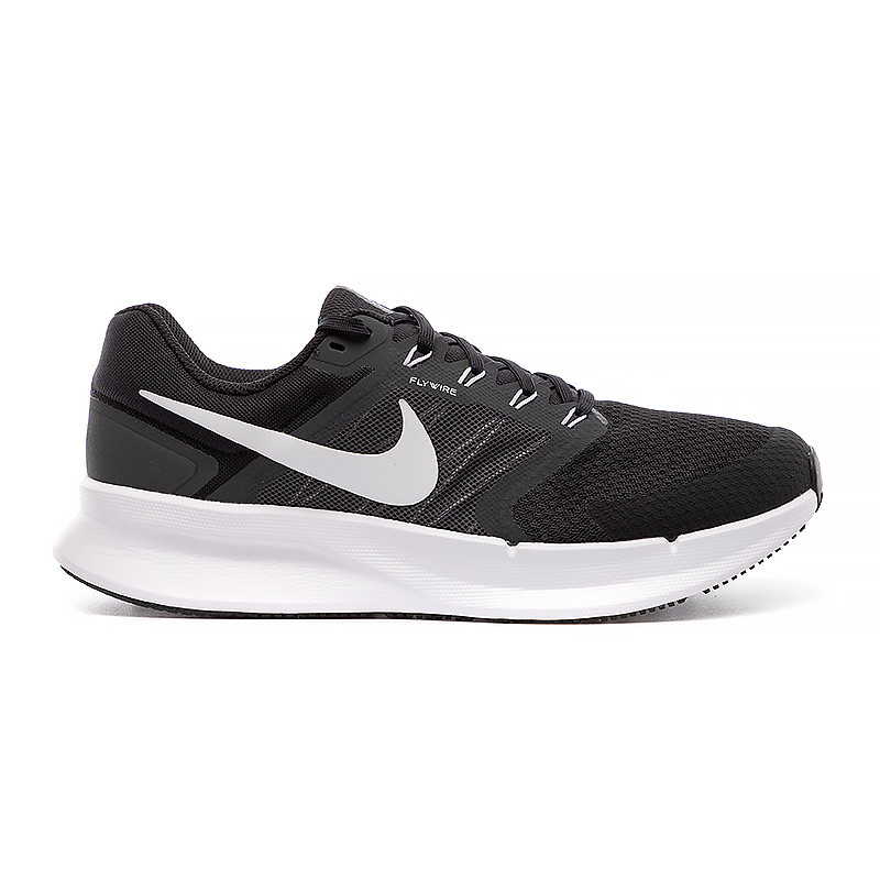 Кросівки бігові Nike RUN SWIFT 3 DR2695-002