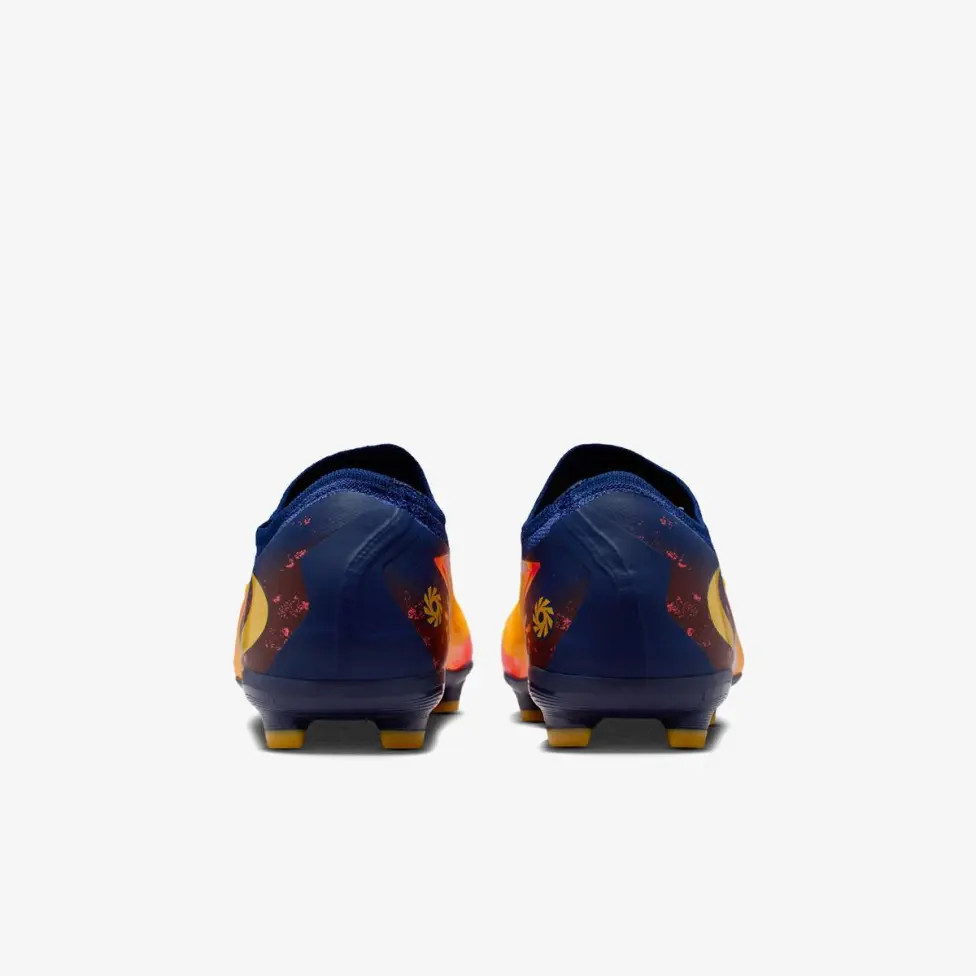 Бутси Nike JR PHANTOM 6 LOW PRO FG/MG EH HQ2047-800