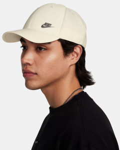 Бейсболка унісекс Nike Dri-Fit Club Metal Logo White FB5371-113