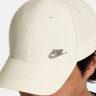Бейсболка унісекс Nike Dri-Fit Club Metal Logo White FB5371-113