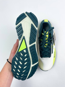 Кросівки Nike React Pegasus Trail 4 GTX (Білі) FN7771-100