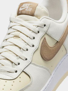 Кросівки Nike Air Force 1 '07 LV8 FN5832-101