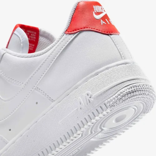 Кросівки Nike W AIR FORCE 1 07 IB7167-103