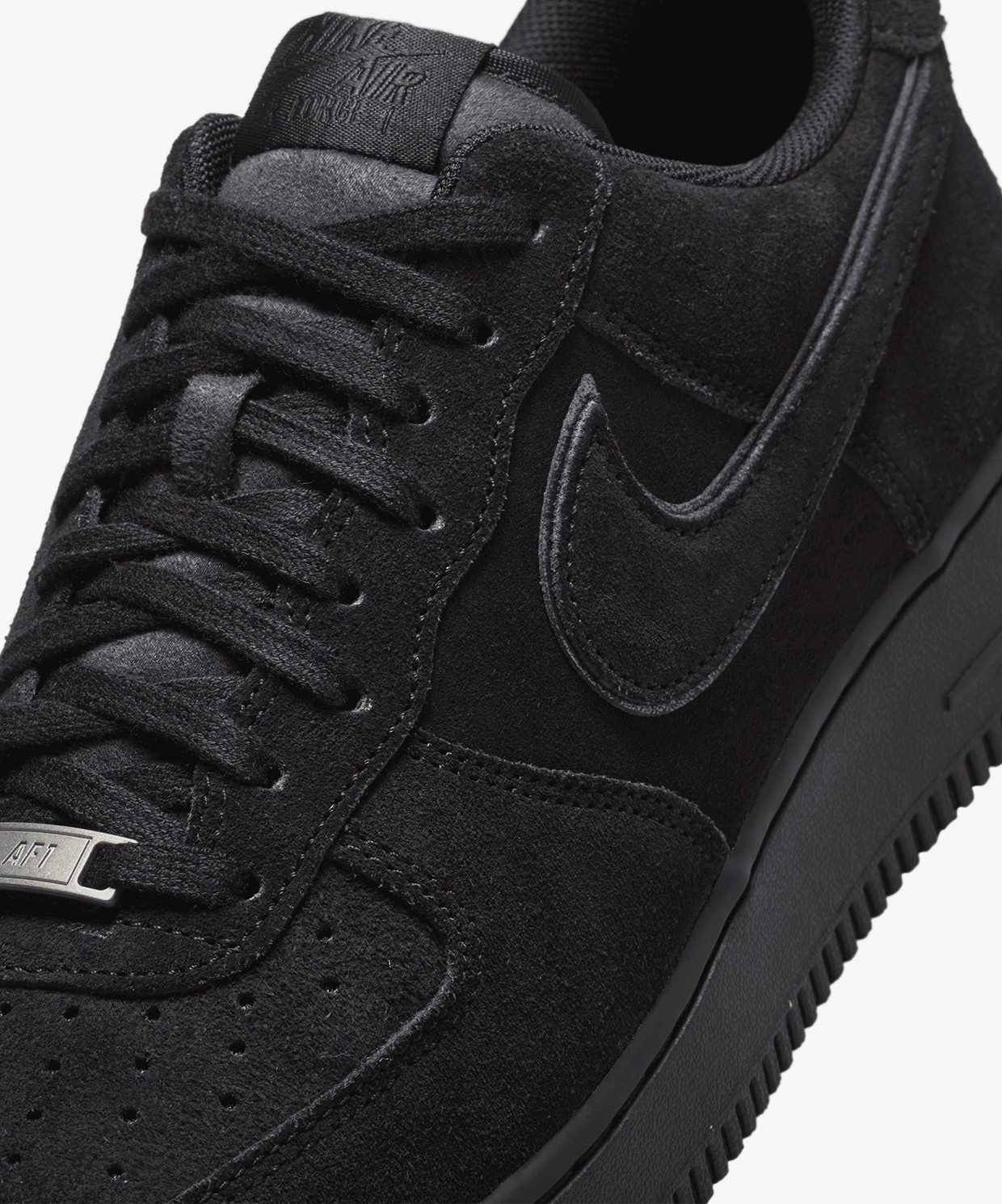 Кросівки Nike AIR FORCE 1 07 LV8 HQ1966-002