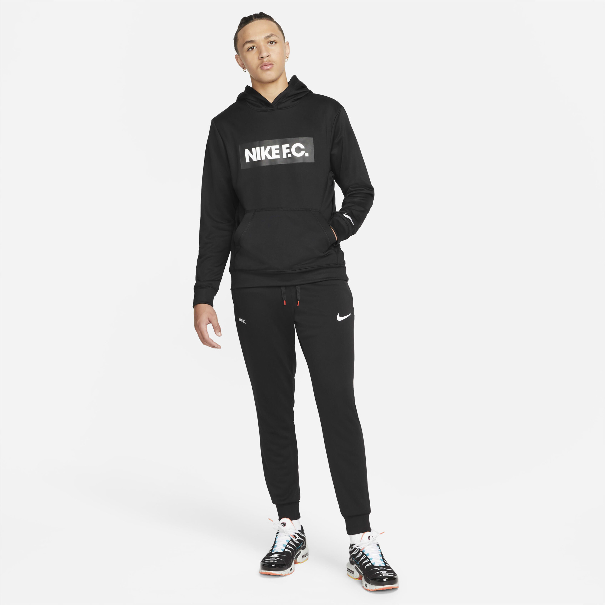 Худі чоловіче Nike Mens Soccer Hoodie Black Dc9075-010 DC9075-010