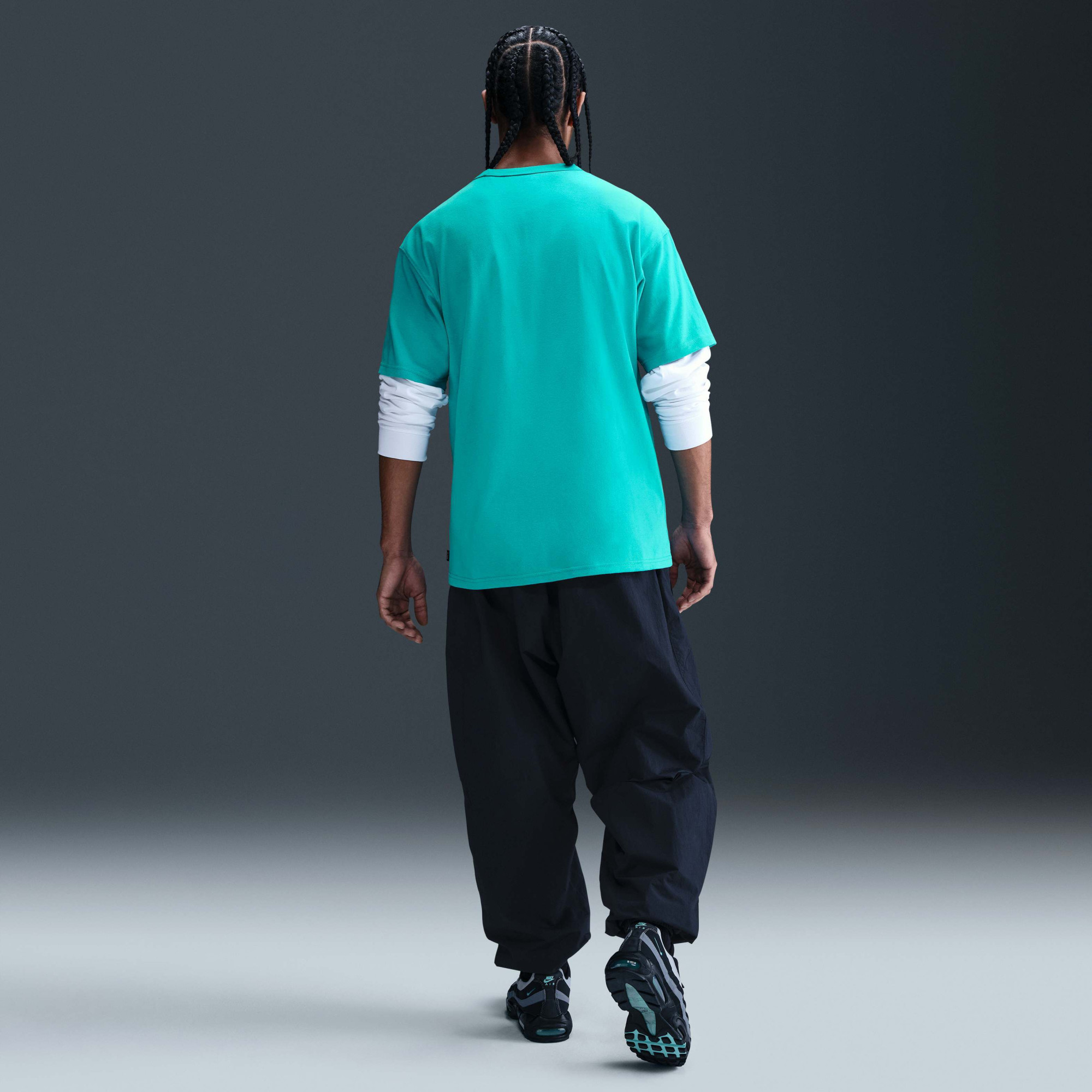 Футболка чоловіча Nike Sw Premium Essential Turquoise DO7392-345