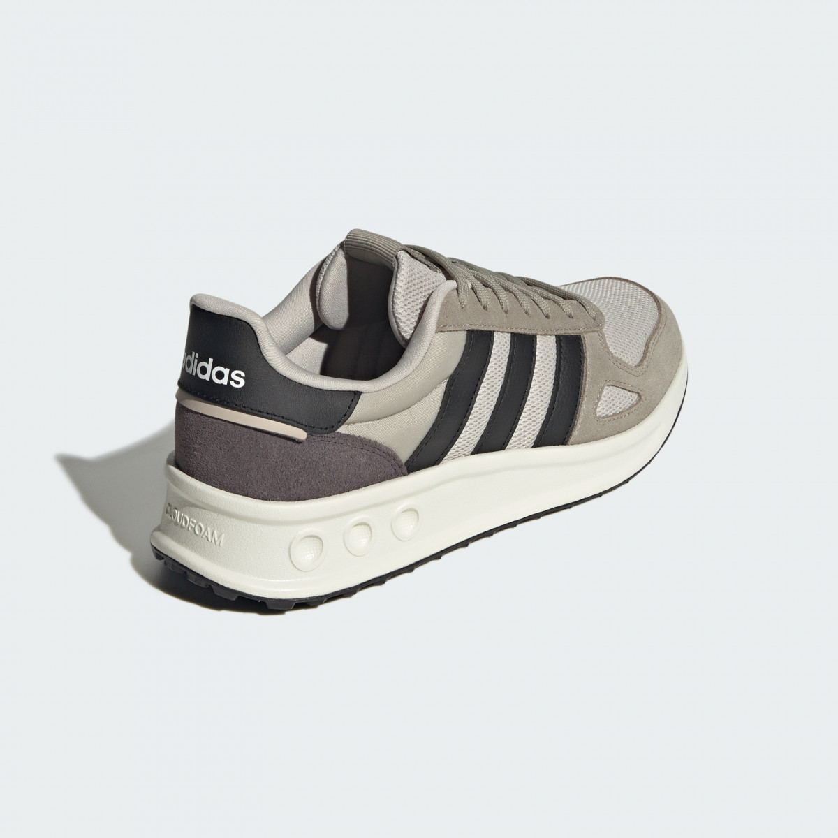 Кросівки RUN 84 JI4869 Adidas 10,5 (45,5) Хакі JI4869